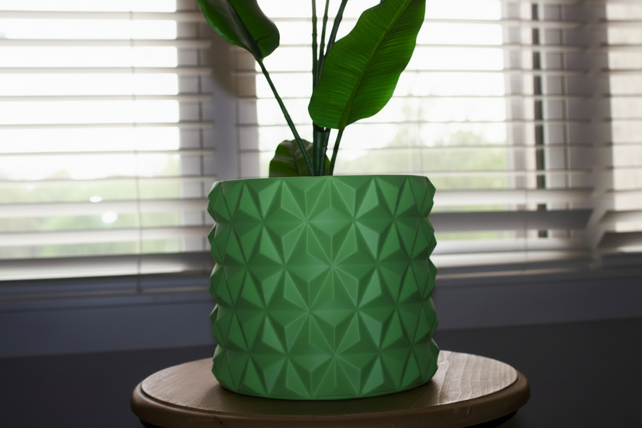 Matte Green Polygon Pot - Brighter